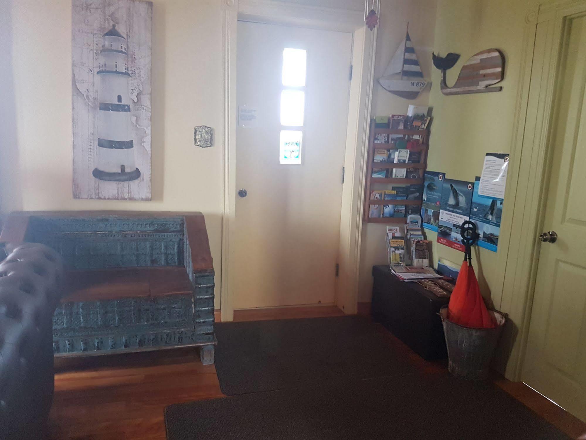 Gite Au Vieux Pommier Tadoussac Ngoại thất bức ảnh